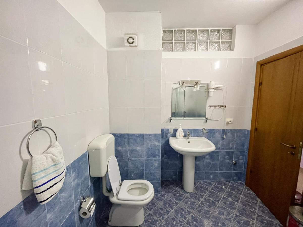 Coastal Retreat - Beach Apartment Wlora Zewnętrze zdjęcie